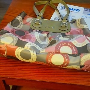 A like new coach purse